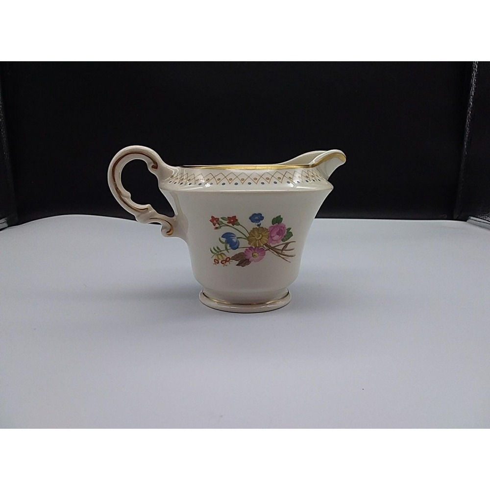 Vintage‎ Coventry Old Ivory Syracuse China Creamer 1949-1966